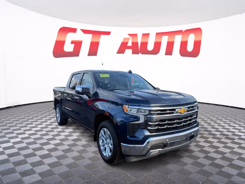 8482 - 2023 Chevrolet Silverado 1500 LTZ