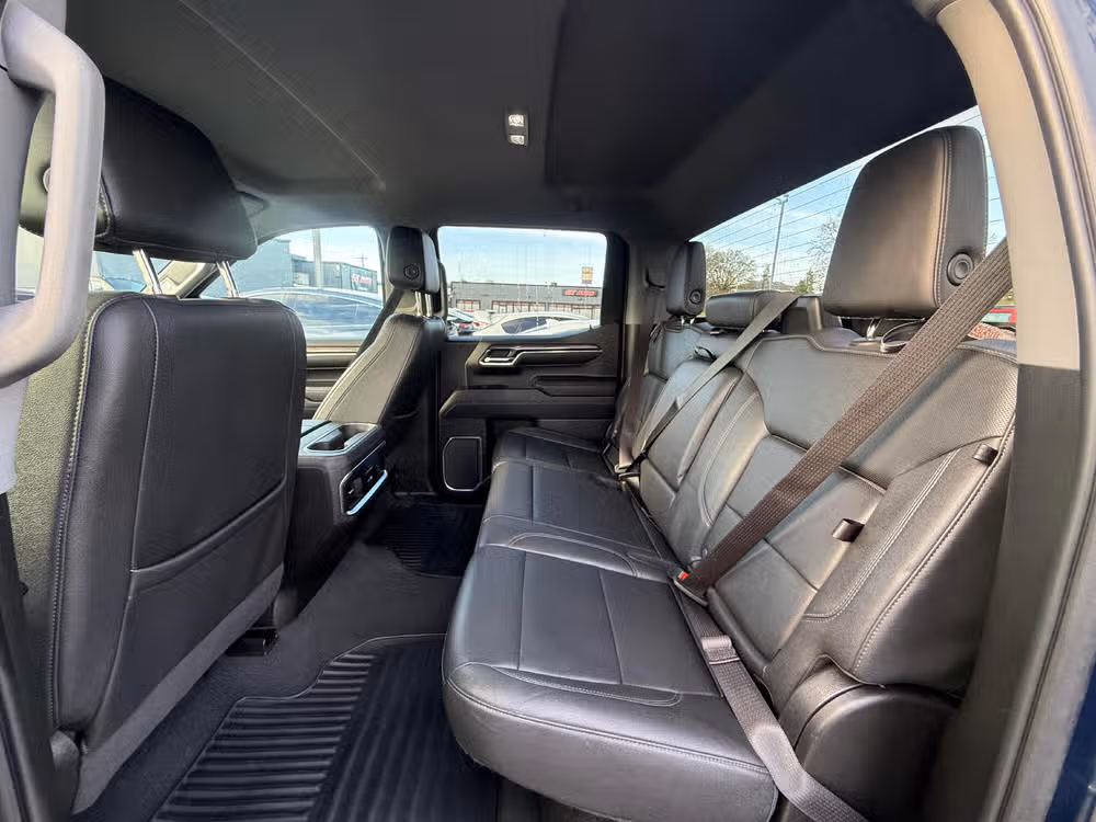 2023 Chevrolet Silverado 1500 LTZ Image 8