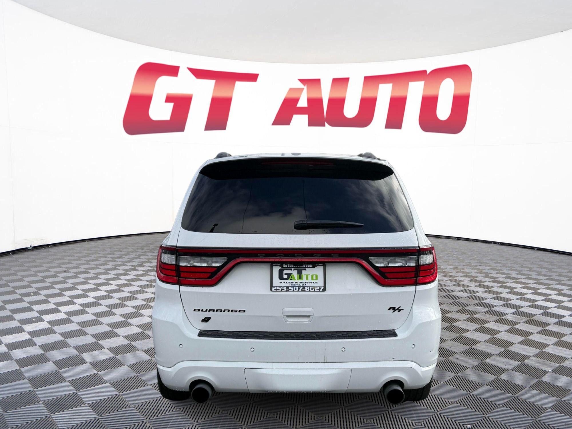 View vehicle photo 5