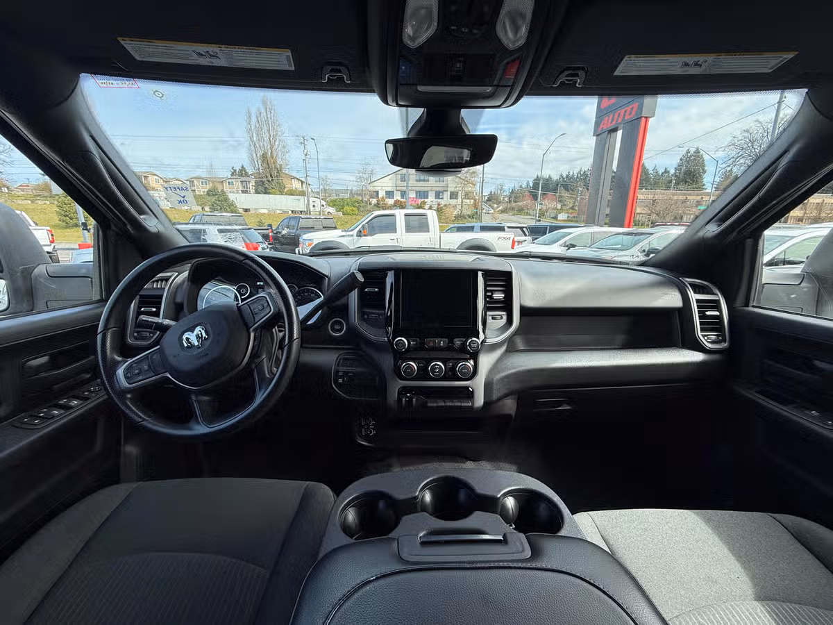 2024 Ram 3500 Tradesman Image 13