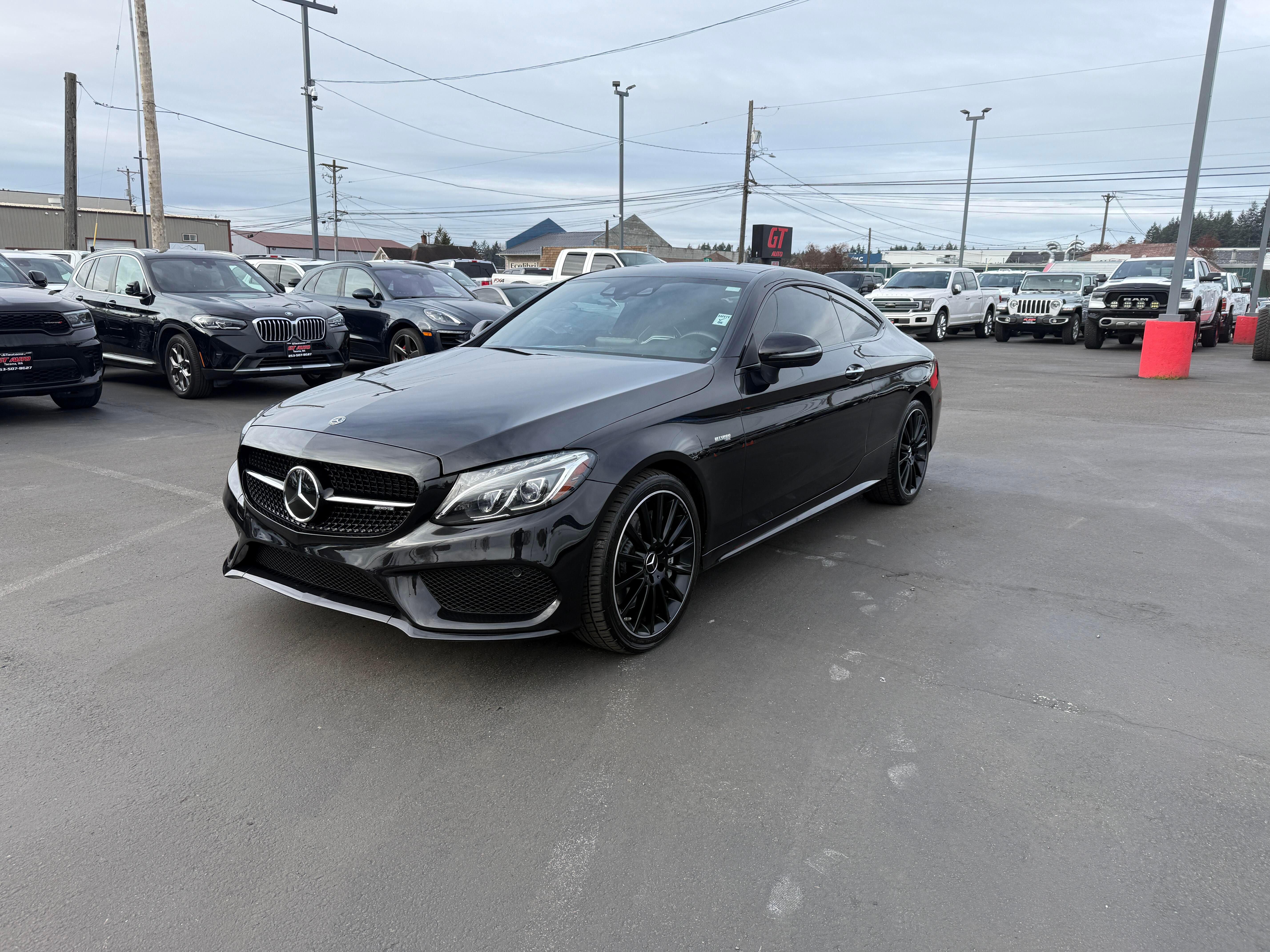 View vehicle photo 3