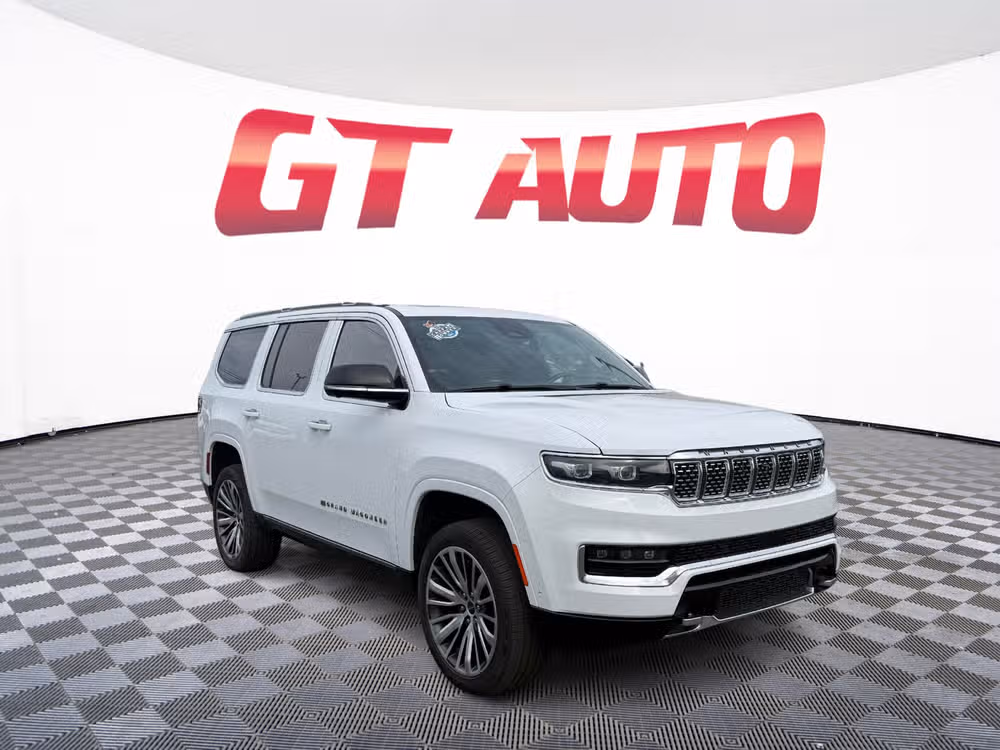 2023 Jeep Grand Wagoneer Series III Image 1