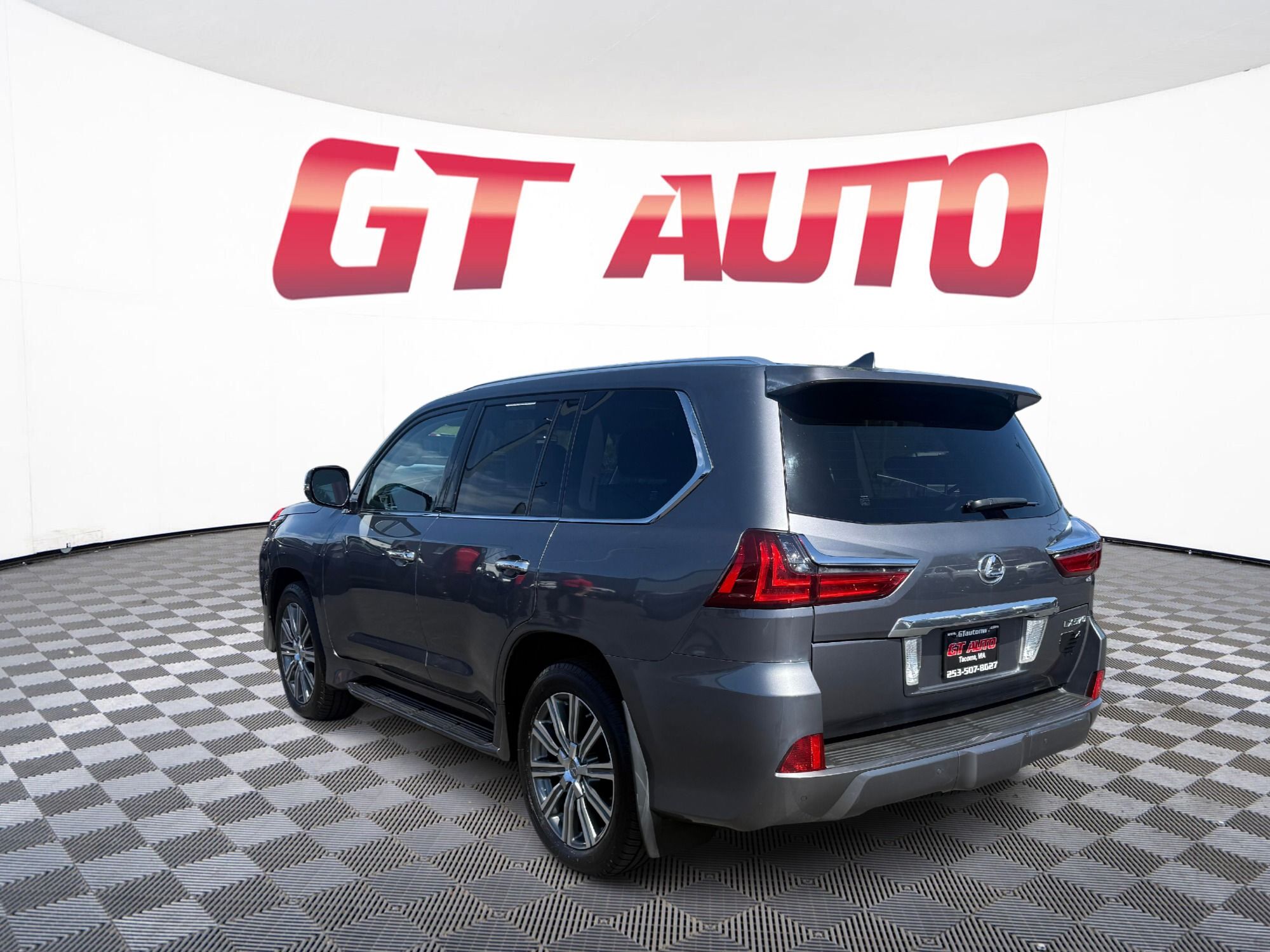 View vehicle photo 3