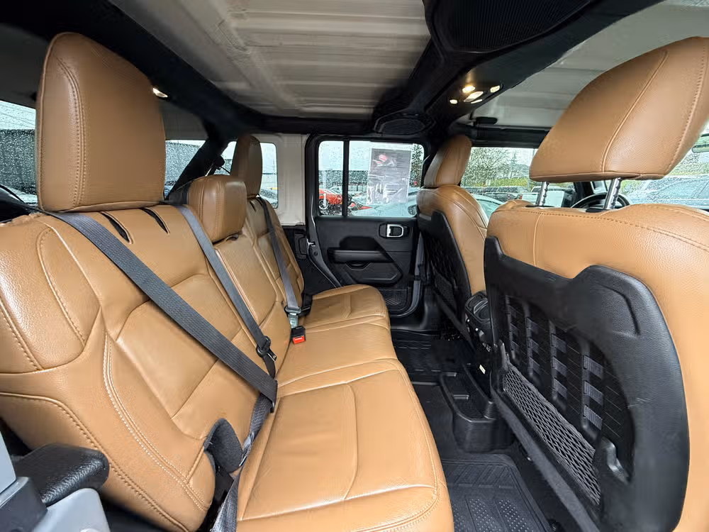 2022 Jeep Wrangler Unlimited Rubicon Image 10
