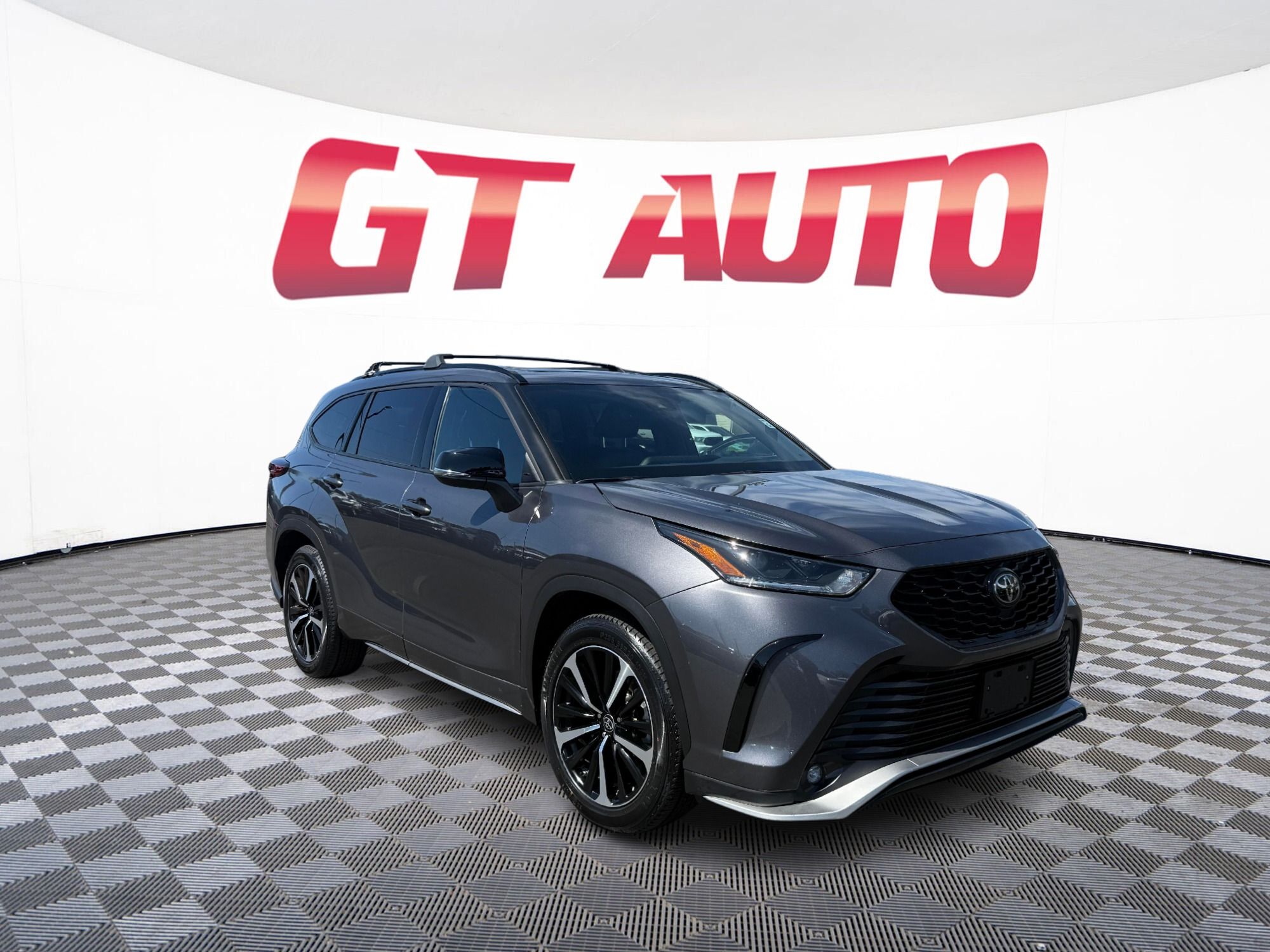 Magnetic Gray Metallic 2022 Toyota Highlander SUV / Crossover All-Wheel Drive Automatic