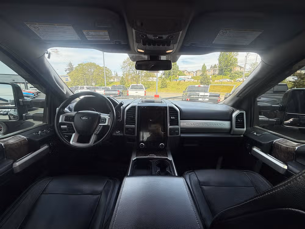 2018 Ford F-350 Super Duty Lariat Image 11
