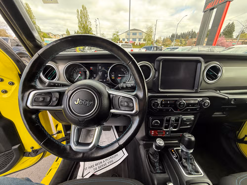 2022 Jeep Wrangler Unlimited Rubicon 4xe Image 12