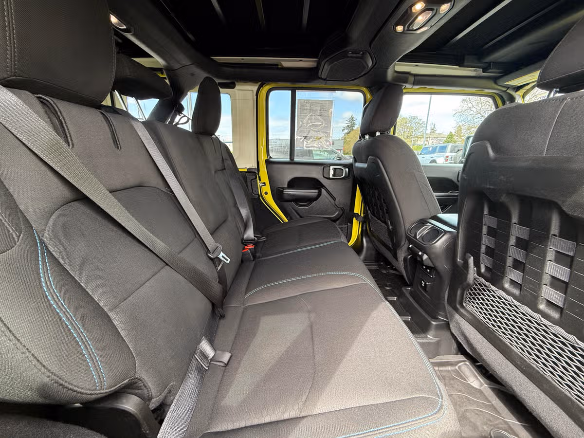 2022 Jeep Wrangler Unlimited Rubicon 4xe Image 10