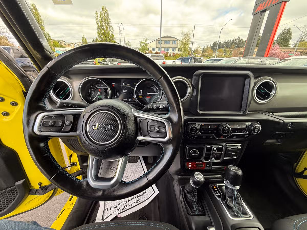 2022 Jeep Wrangler Unlimited Rubicon 4xe Image 12