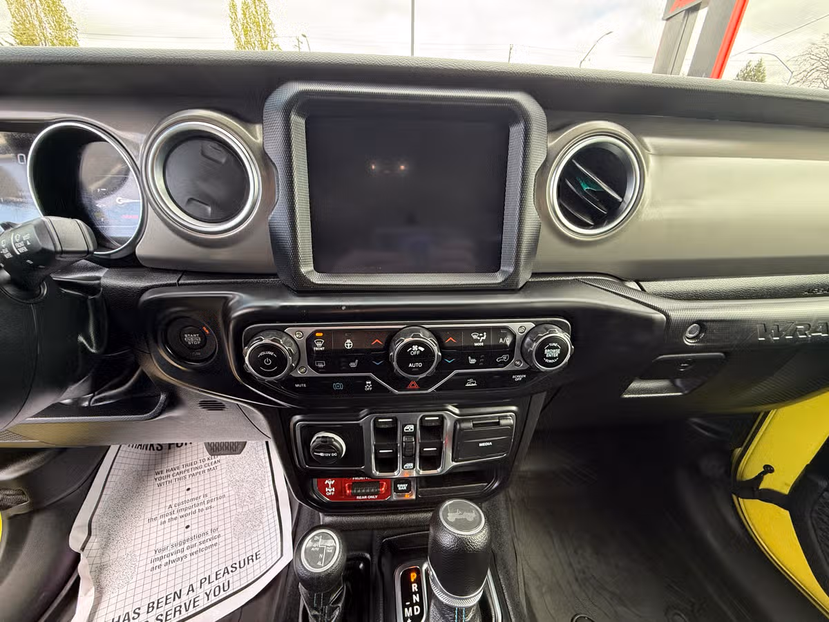 2022 Jeep Wrangler Unlimited Rubicon 4xe Image 13