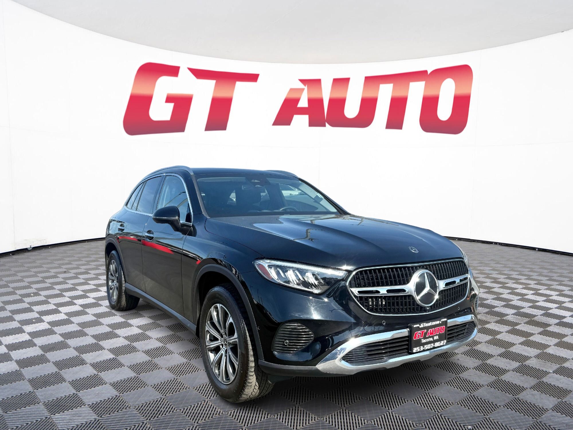 2024 Mercedes-Benz GLC GLC 300 4MATIC's photo