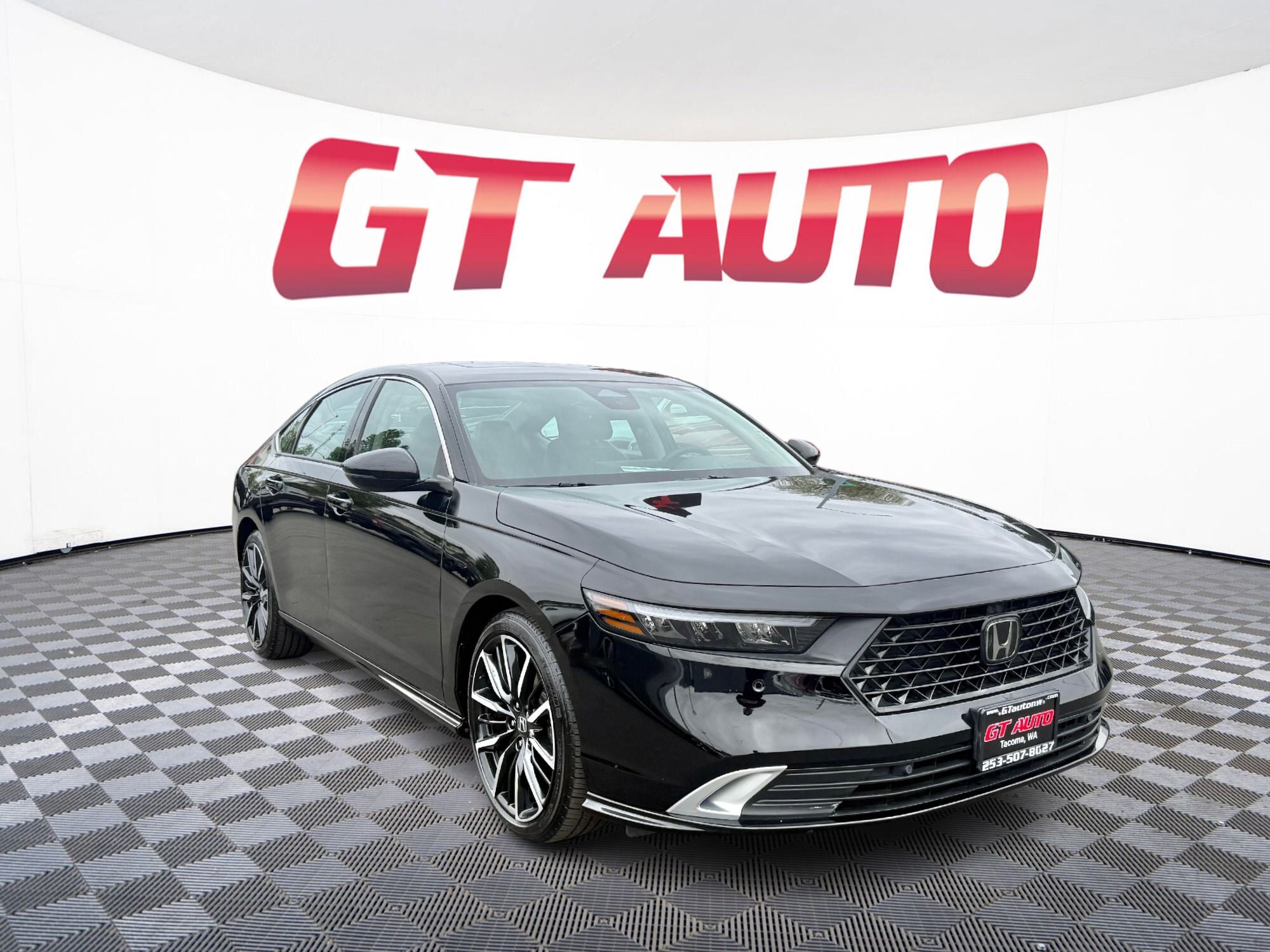 2024 Honda Accord Hybrid Touring's photo
