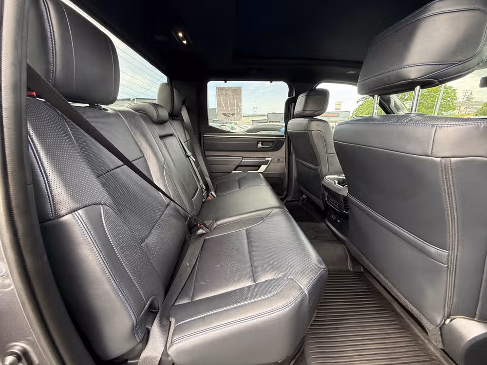 2022 Toyota Tundra Platinum CrewMax Image 10