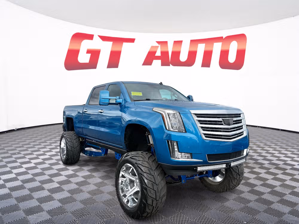 2015 Chevrolet Silverado HD LTZ 4WD Crew Cab Standard Box's photo