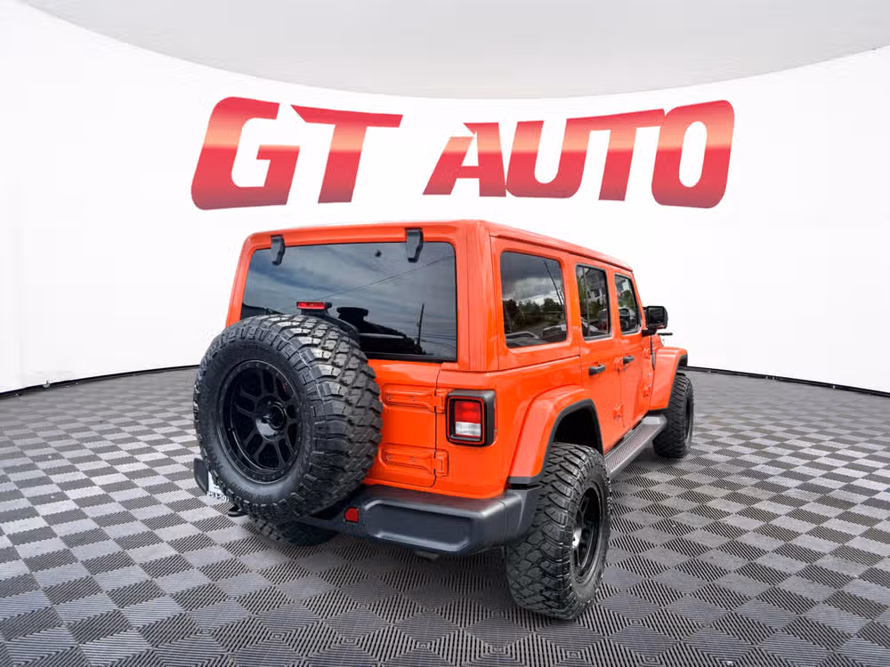 2020 Jeep Wrangler Unlimited Sahara Image 4