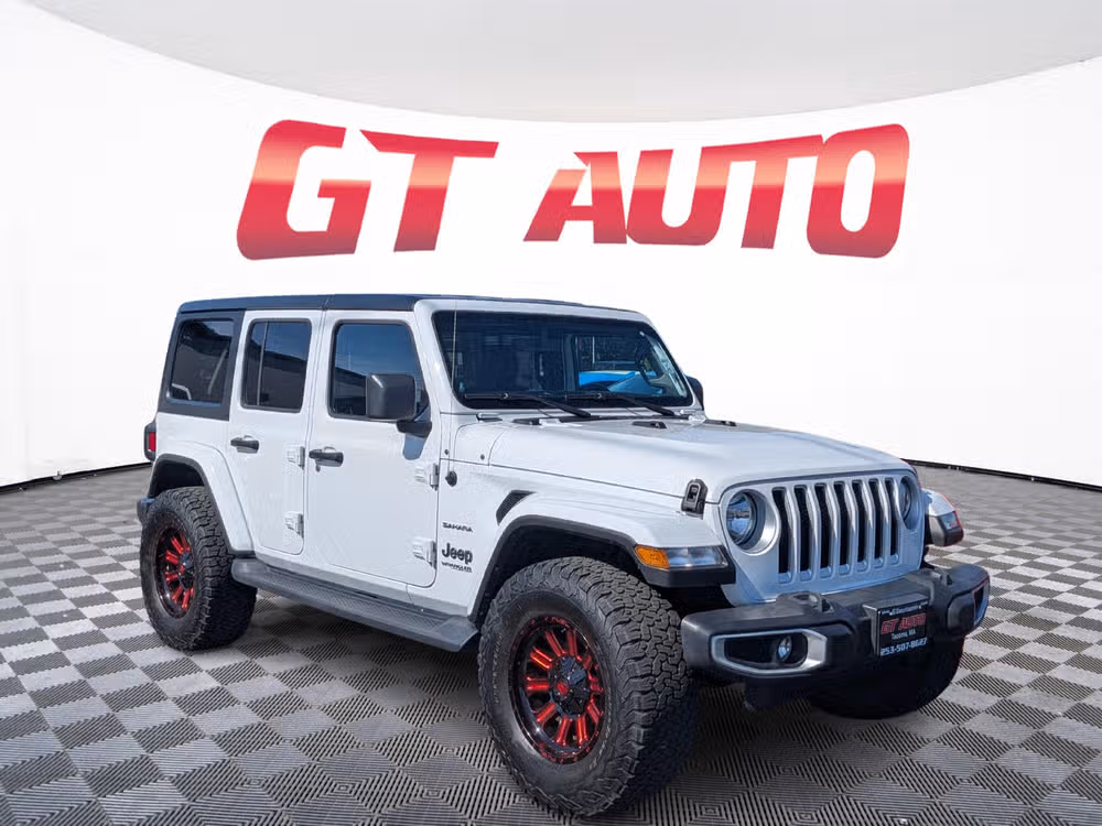 2019 Jeep Wrangler Sahara's photo