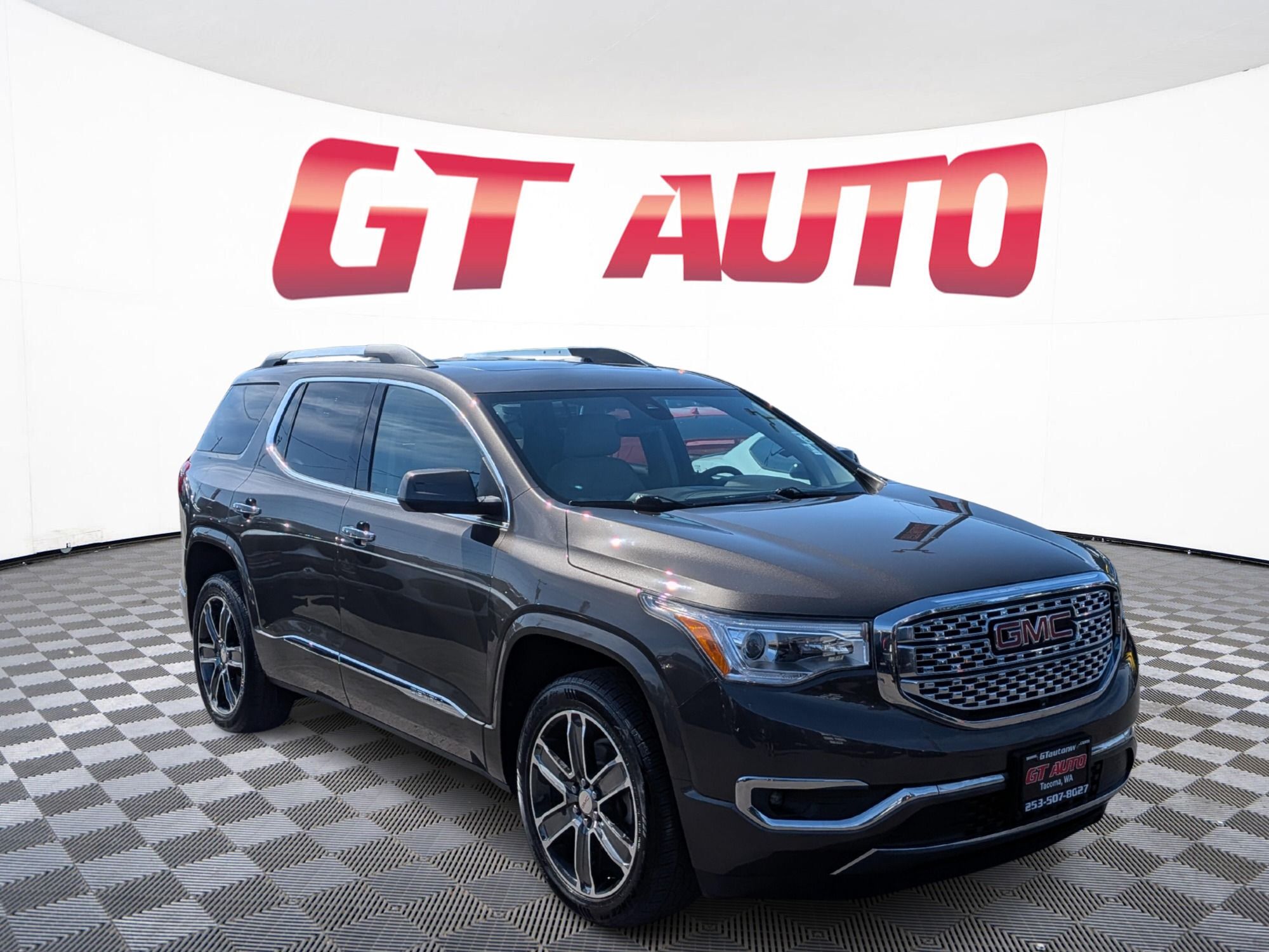 2019 GMC Acadia Denali AWD's photo