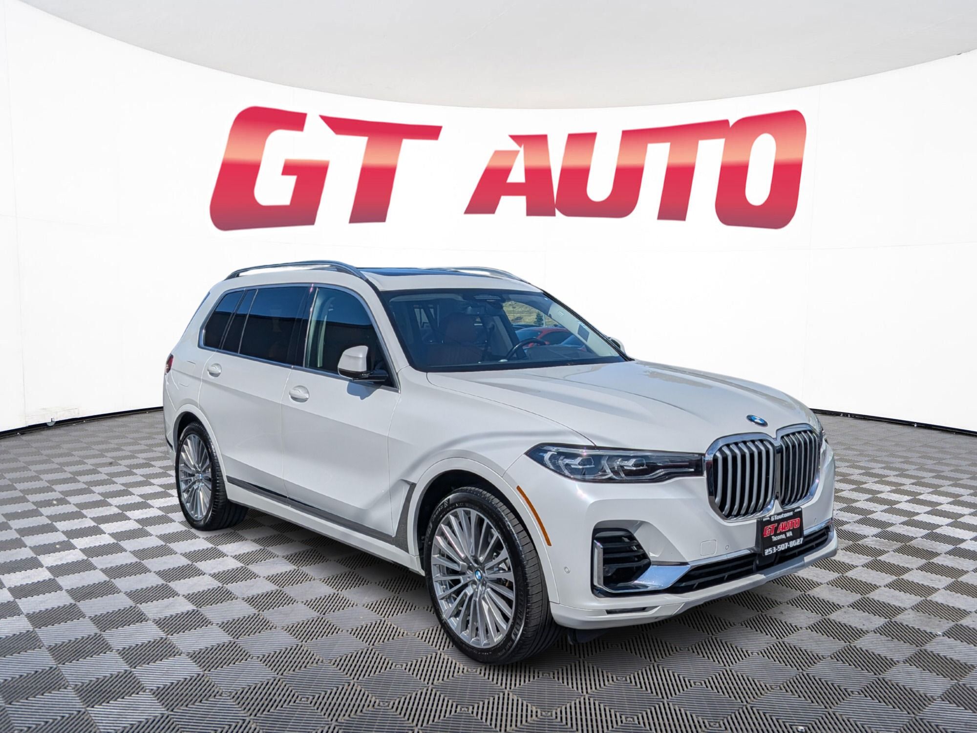 2019 BMW X7 xDrive40i's photo