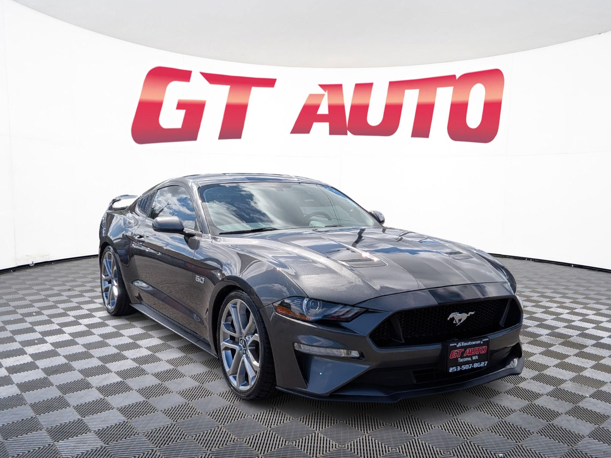 2018 Ford Mustang GT Premium Coupe's photo