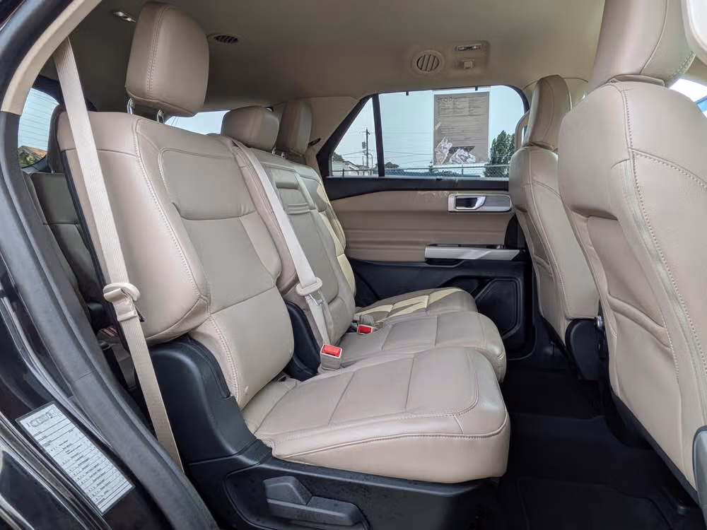 2023 Ford Explorer Limited Image 8