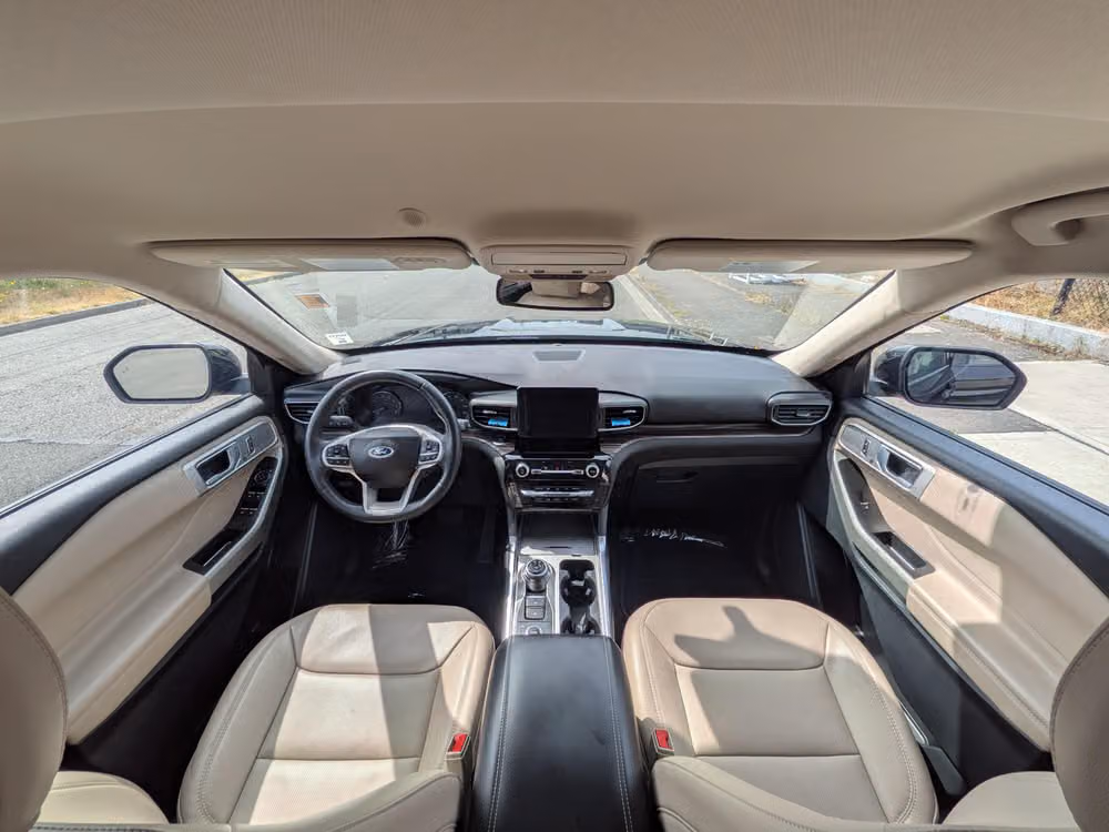 2023 Ford Explorer Limited Image 10