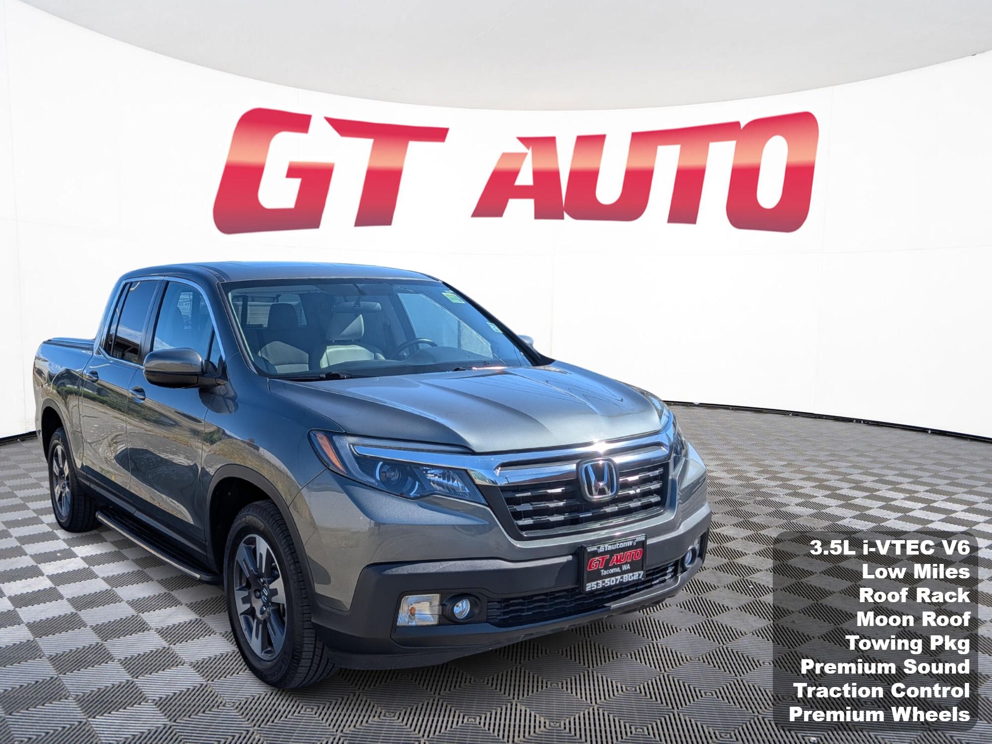 Gray 2019 Honda Ridgeline Pickup Truck All-Wheel Drive Automatic