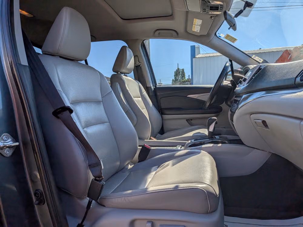 2019 Honda Ridgeline RTL Crew Cab Image 8