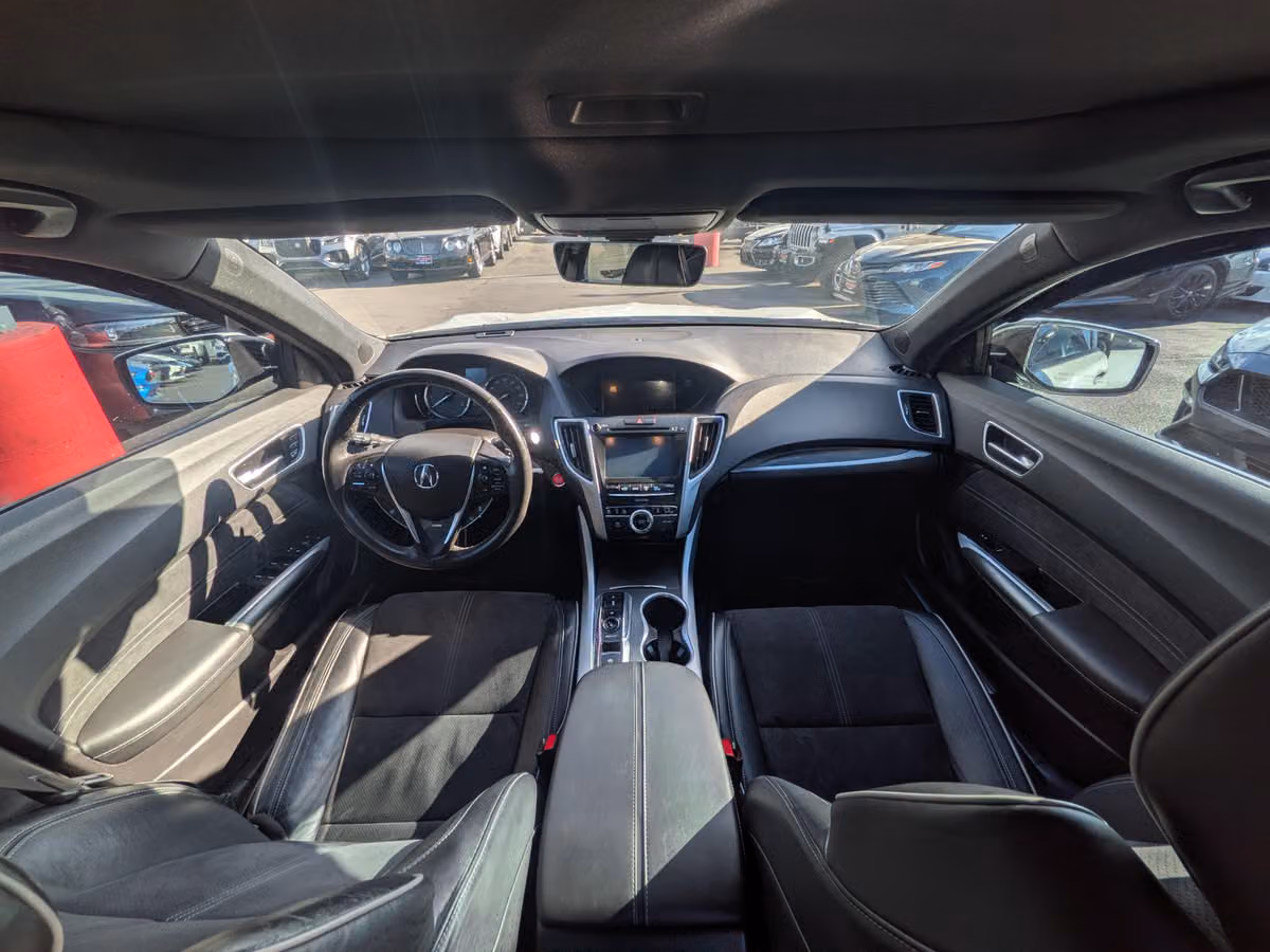 2020 Acura TLX SH-AWD V6 w/Advance Image 9