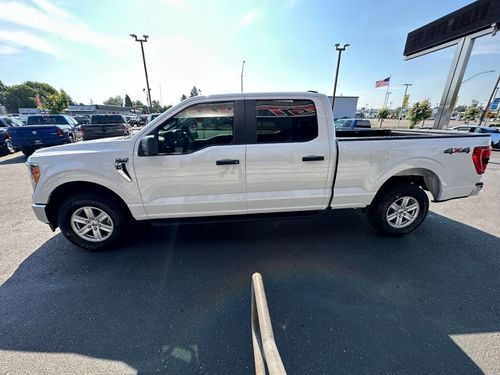 2021 Ford F-150 XLT SuperCrew Lower Image 2