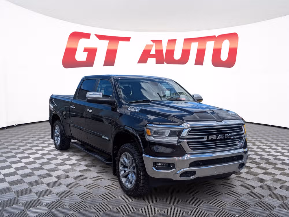 8672 - 2020 Ram 1500 Laramie Crew Cab