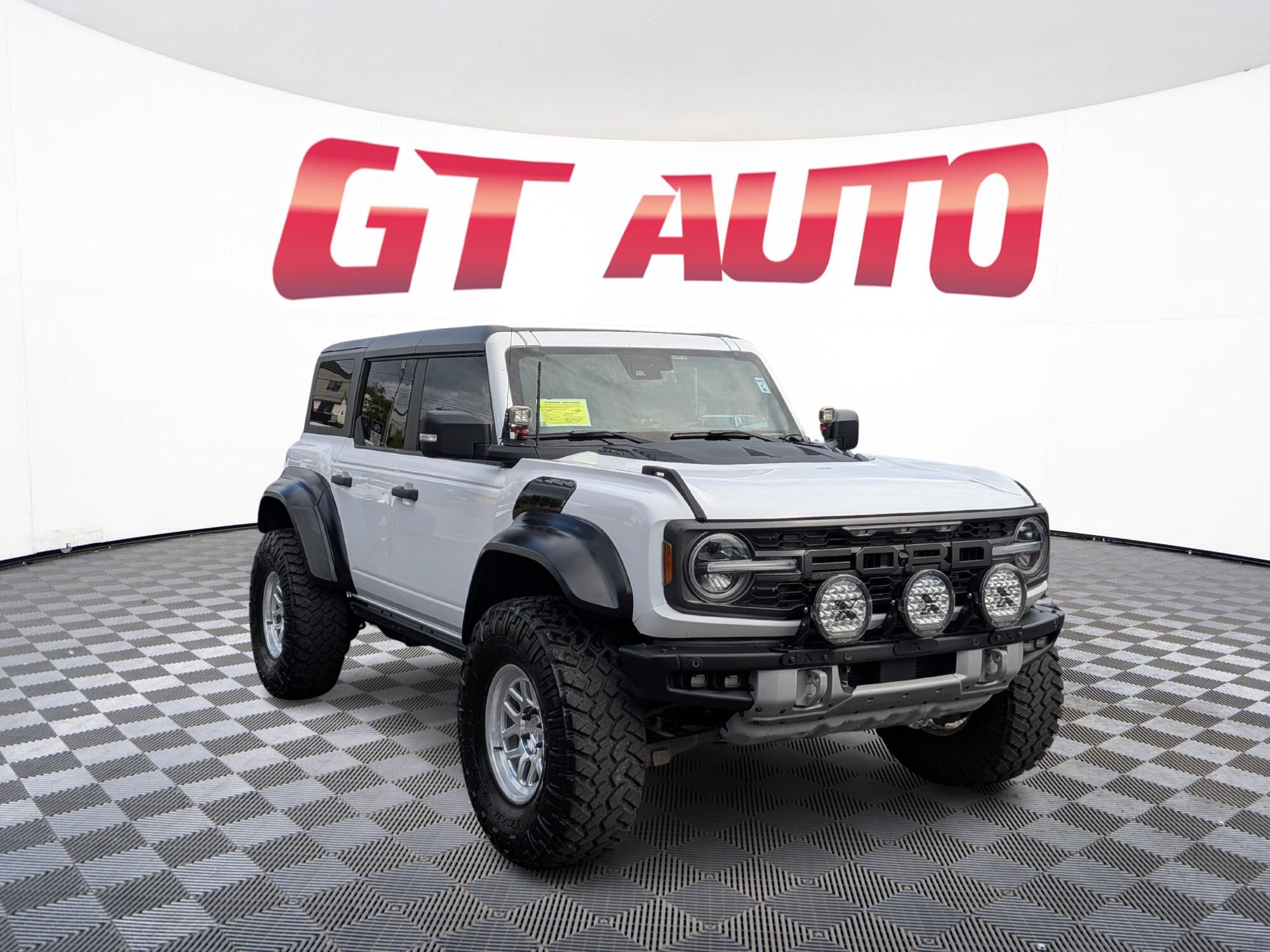 2022 Ford Bronco Raptor 4x4's photo