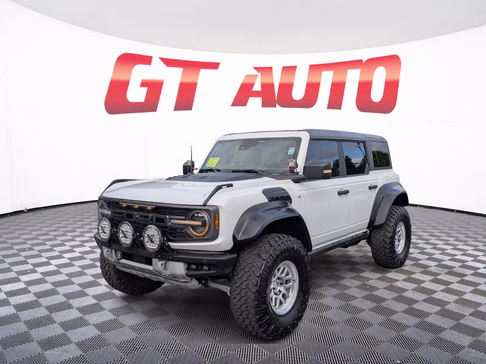 2022 Ford Bronco Raptor Upper Image 2