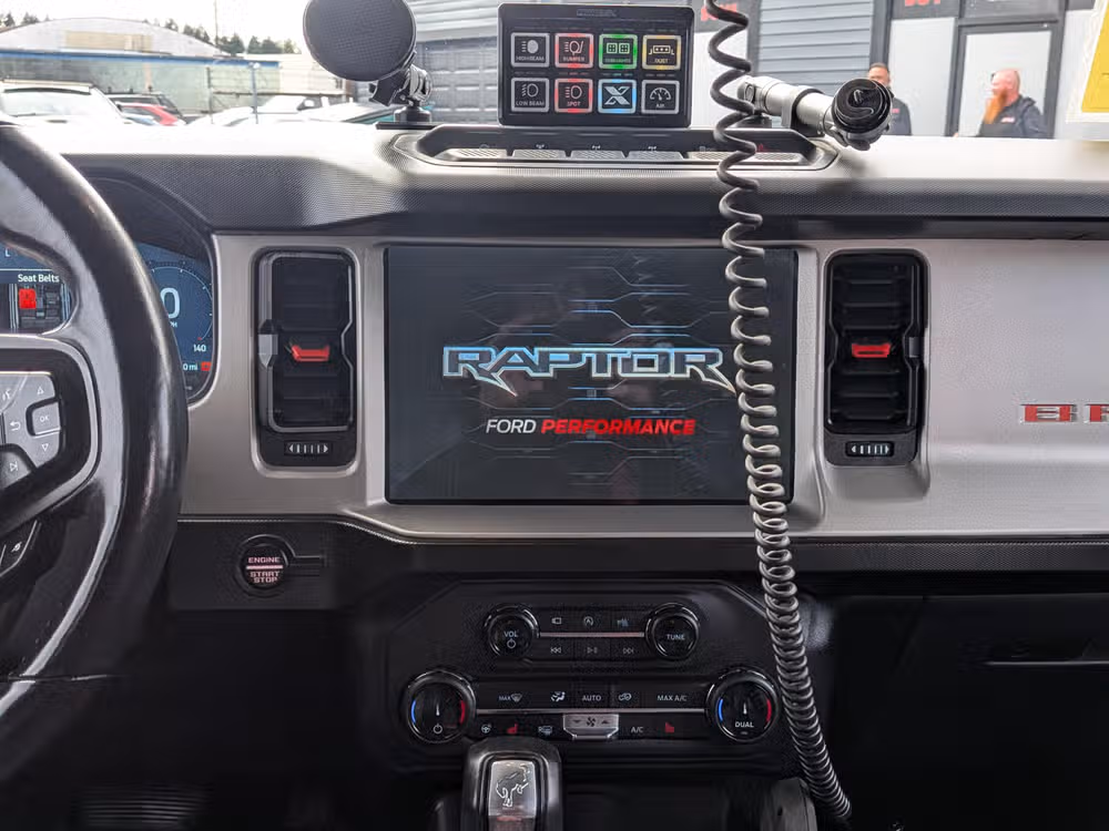 2022 Ford Bronco Raptor Image 10