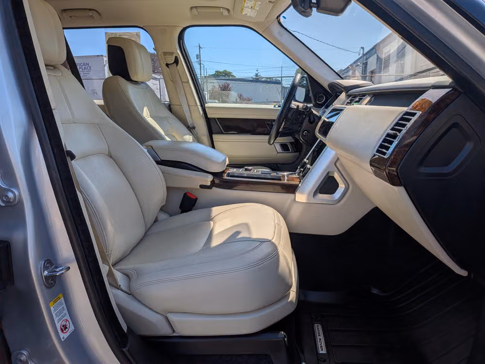 2020 Land Rover Range Rover P525 HSE Image 7