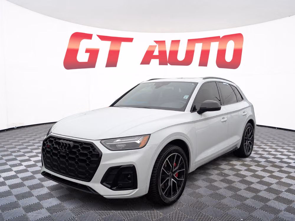 2022 Audi SQ5 3.0T quattro Premium Plus Image 2