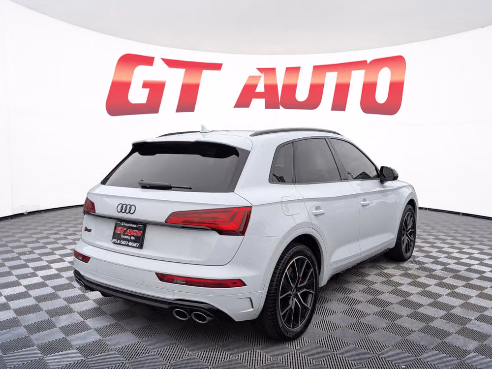 2022 Audi SQ5 3.0T quattro Premium Plus Image 4