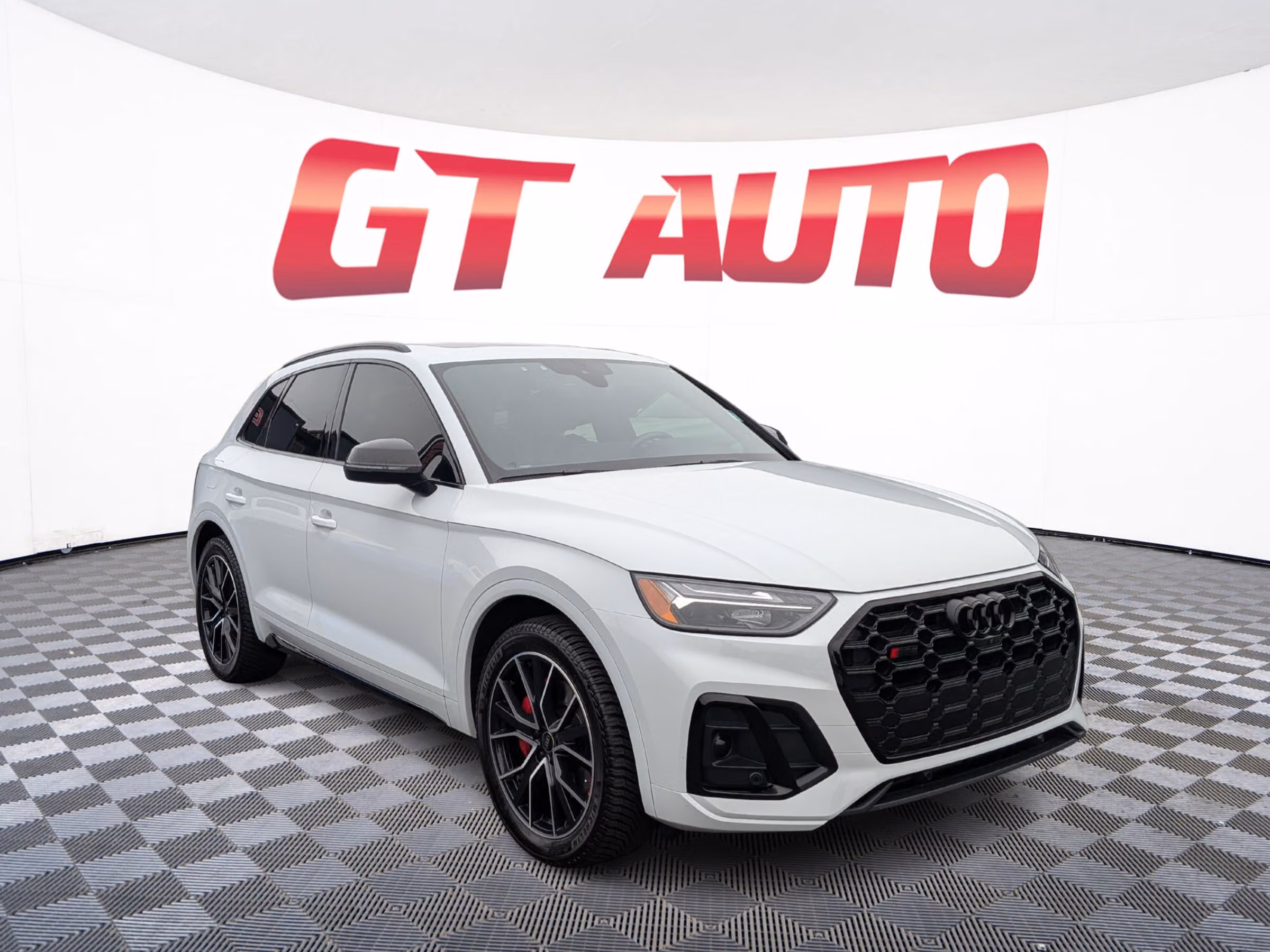2022 Audi SQ5 3.0T quattro Premium Plus Image 1