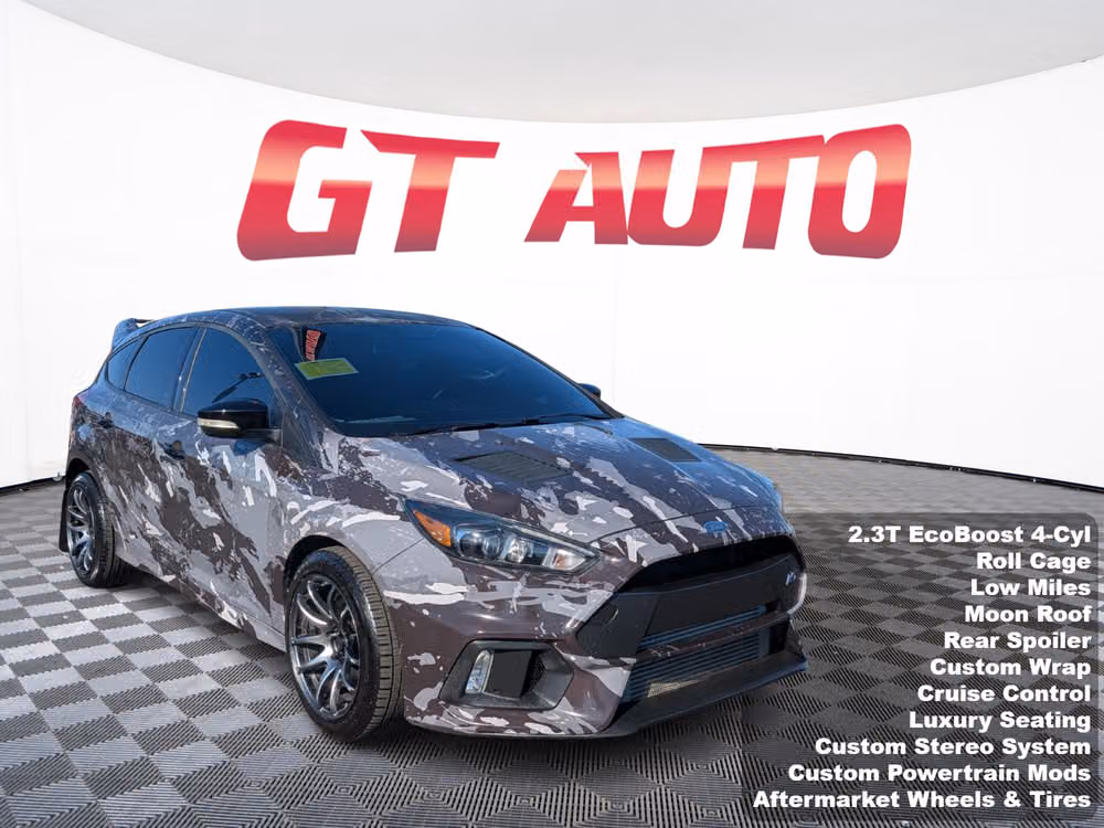 2017 Ford Focus RS Image 1