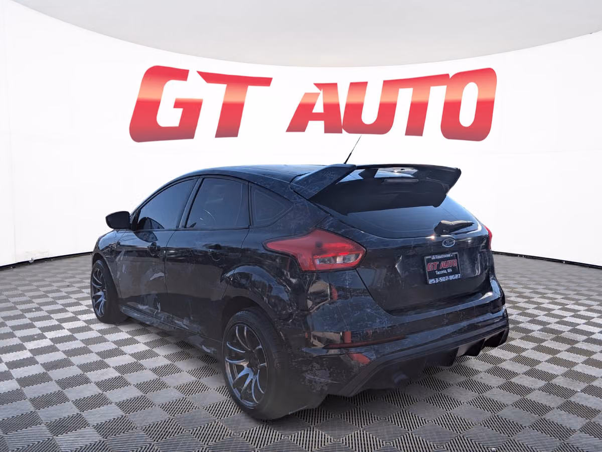 2017 Ford Focus RS Image 3