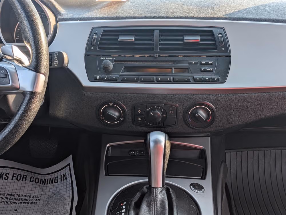 2008 BMW Z4 3.0i Image 8