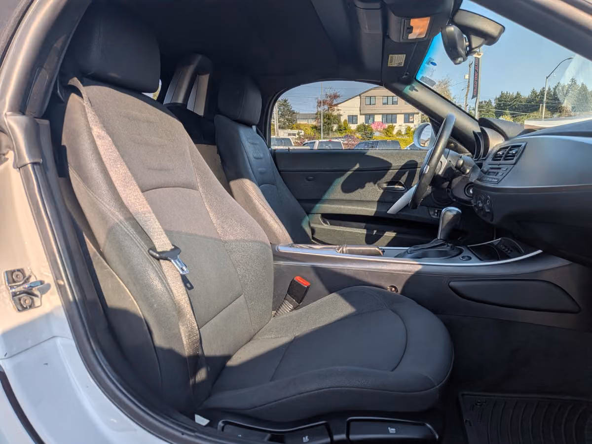 2008 BMW Z4 3.0i Image 6