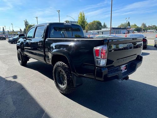 2022 Toyota Tacoma TRD Sport Double Cab Lower Image 3