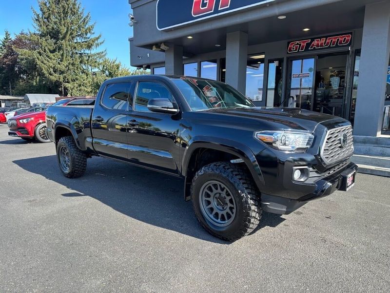 2022 Toyota Tacoma TRD Sport Double Cab Upper Image 1