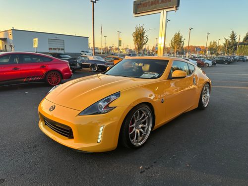 2019 Nissan 370Z Sport Touring Lower Image 1