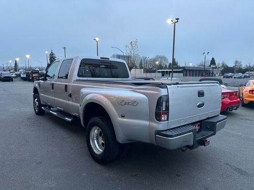 2008 Ford F-350 Super Duty Lariat Pickup 4D 8 ft Crew Cab Lower Image 3