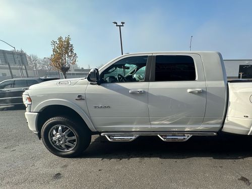 2021 Ram 3500 Laramie Mega Cab Lower Image 2