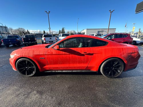 2016 Ford Mustang GT Premium Lower Image 2