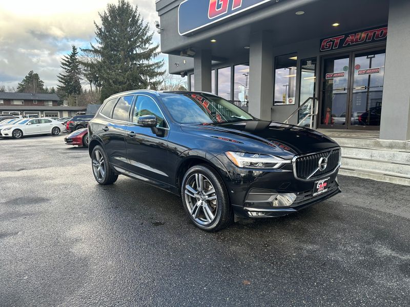 2018 Volvo XC60 T6 Momentum Upper Image 1
