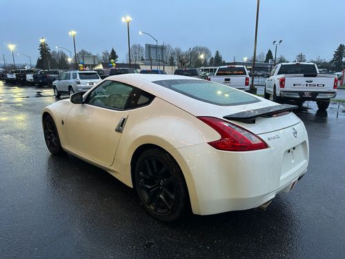 2017 Nissan 370Z Sport Tech Coupe 2D Lower Image 3