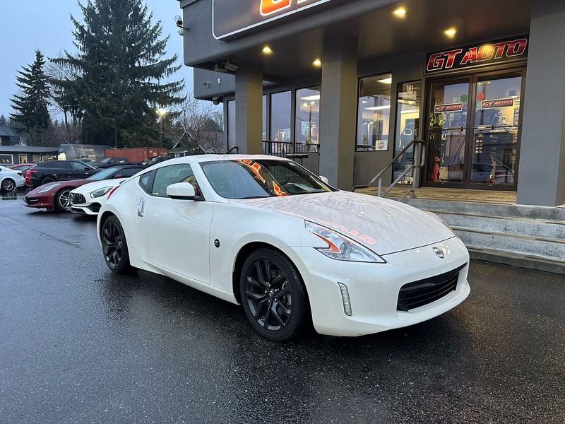 2017 Nissan 370Z Sport Tech Coupe 2D Upper Image 1